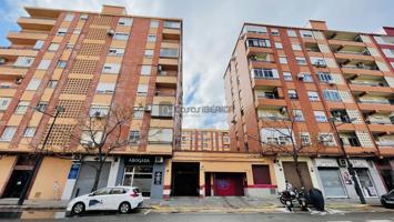 Parking En venta en Benicalap, Valencia photo 0
