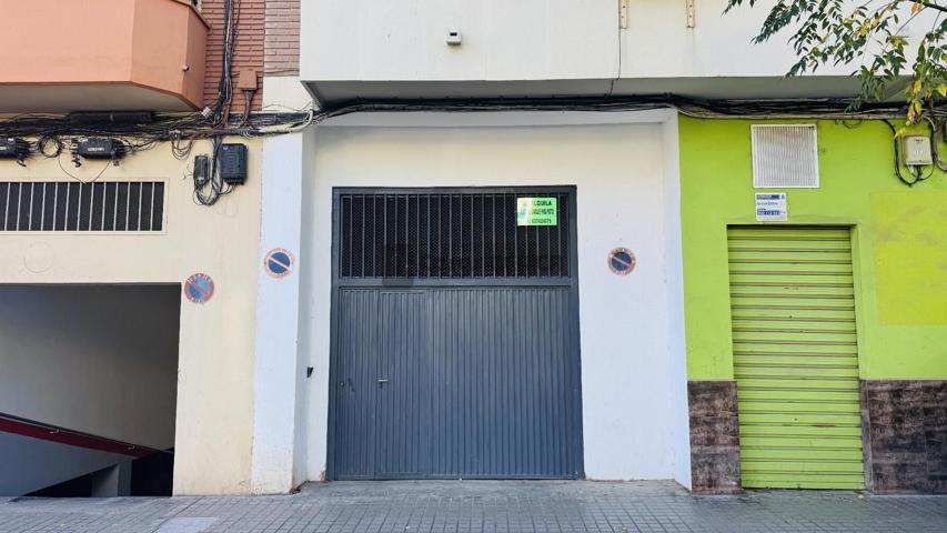 Parking En venta en Nou Benicalap, Valencia photo 0