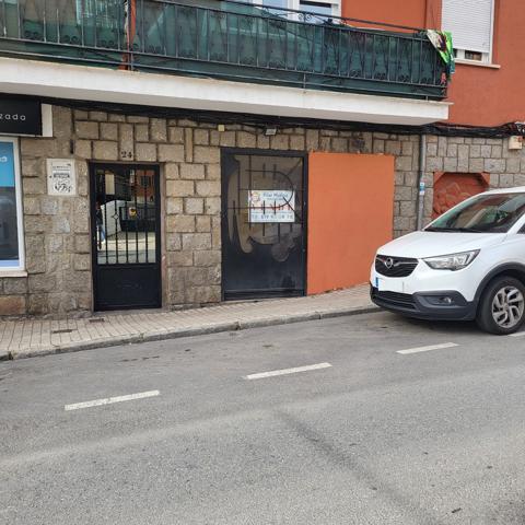 Local En venta en Ávila photo 0