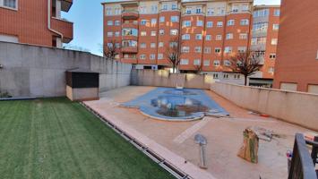 Piso En alquiler en Ávila photo 0