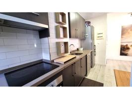 Exclusiva vivienda reformada en el corazón de Marbella, a solo 400 metros de la playa photo 0