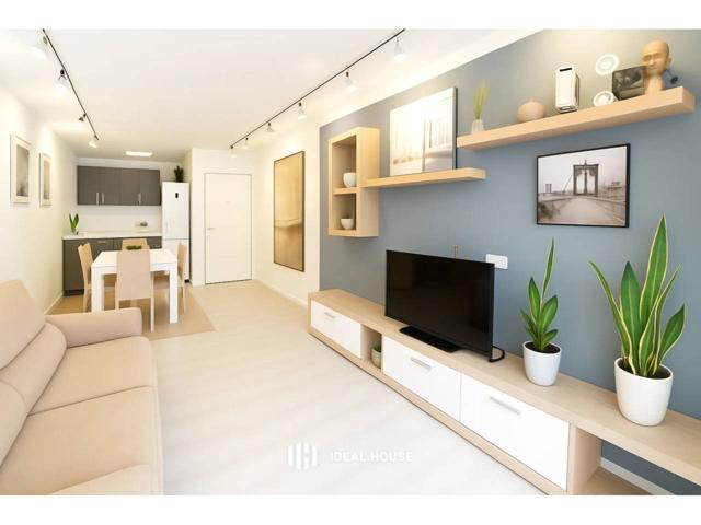 Piso reformado en venta en Marbella photo 0