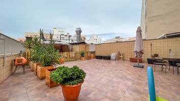 Se vende piso con gran terraza en zona Son Canals!! photo 0