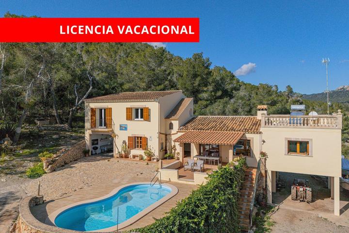 Finca con vistas al mar, piscina privada y licencia vacacional en Cala Murada. photo 0