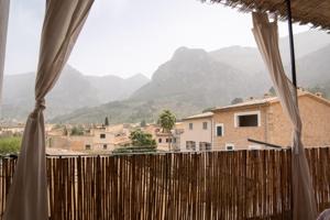 Se vende piso con carácter mallorquín y terraza solárium en Sóller photo 0