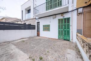 Edificio con potencial de inversión en Porto Cristo photo 0