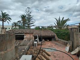 Casa a reformar en zona tranquila del centro de Campos photo 0