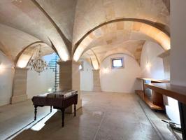 Casa tradicional reformada con ascensor privado y celler en el centro de Porreres photo 0