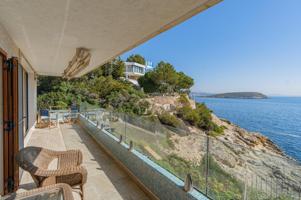 Vivienda con acceso privado al mar en Cala Vinyes photo 0