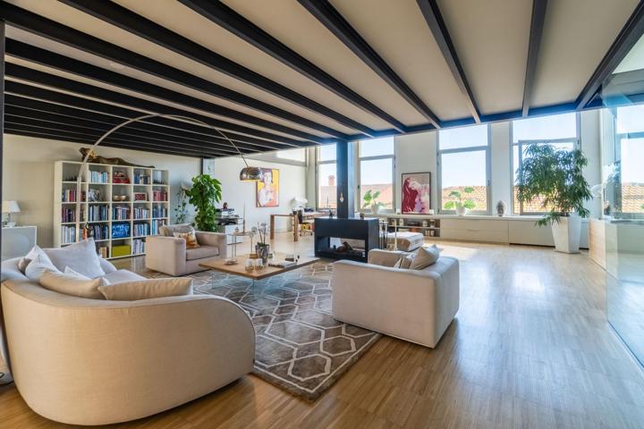 Dúplex exclusivo con licencia vacacional y vistas al mar en Génova photo 0