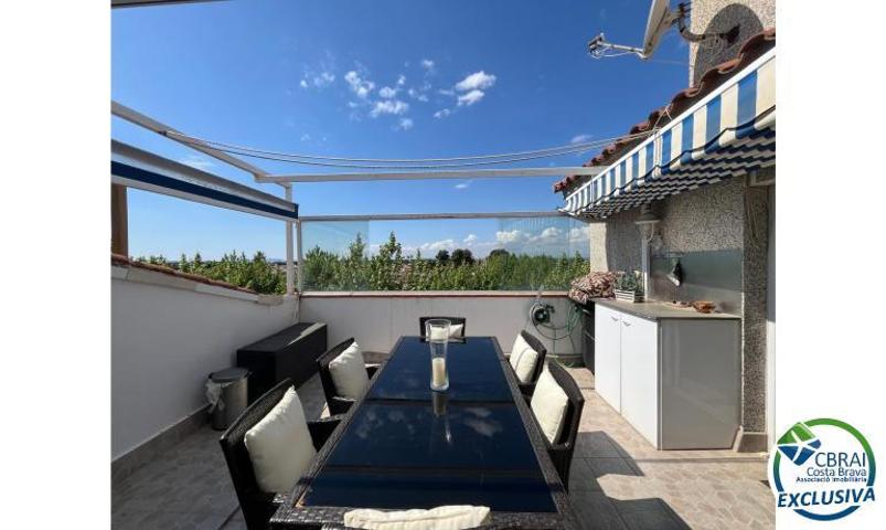 Apartamento - Empuria-brava photo 0