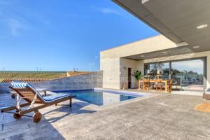 Chalet - Torre - Santa Llogaia d Alguema photo 0