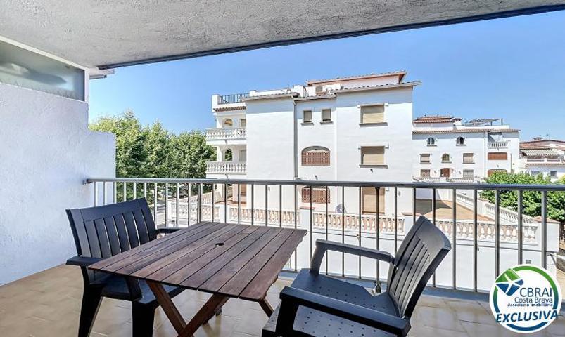 Piso - Empuria-brava photo 0