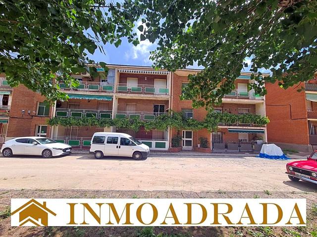 Inmoadrada vende piso a reformar en Urbanización Ana photo 0