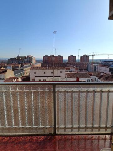 Piso en venta en Zaragoza de 98 m2 photo 0
