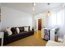Acogedor Apartamento en Aravaca – Tranquilidad y Conexión con Madrid photo 0