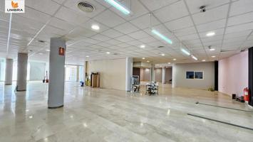 EDIFICIO CENTRICO | JEREZ | INVERSION | APART. TURISTICOS | OFICINAS | TIENDA | 1800m² | 3 PLANTAS | photo 0