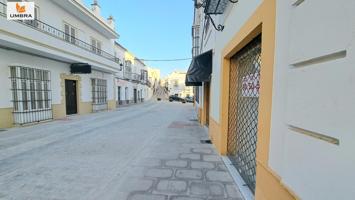 AMPLIO LOCAL EN VENTA EN MEDINA SIDONIA CENTRO photo 0