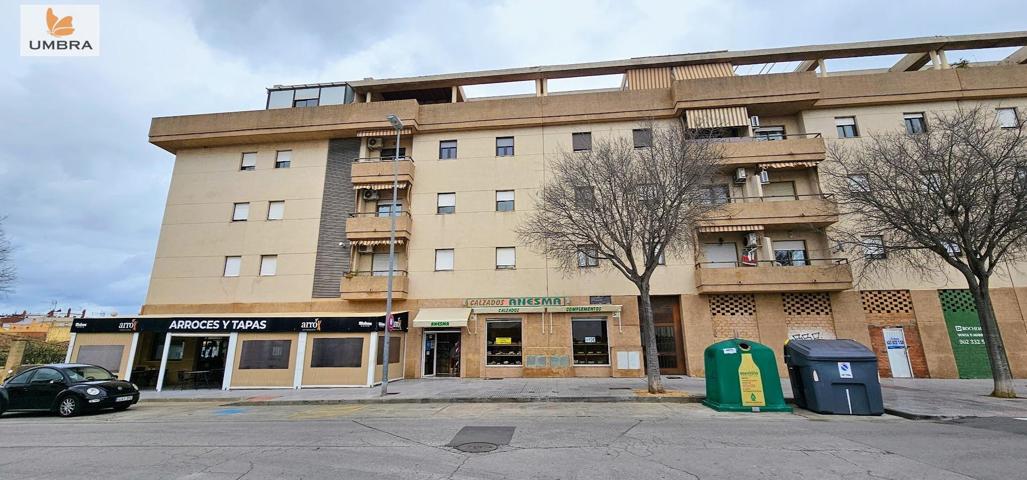 Venta de Local Comercial en Calle Hijuela de la Canaleja, Jerez de la Frontera photo 0