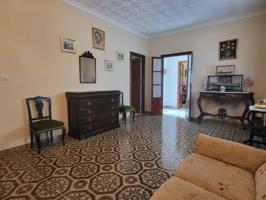 Vive en un entorno turístico de ensueño. Casa señorial en el casco antiguo de Conil photo 0