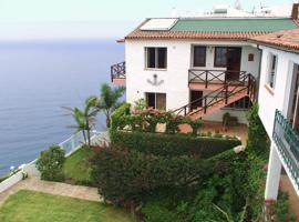 Villa En venta en Santa Úrsula photo 0