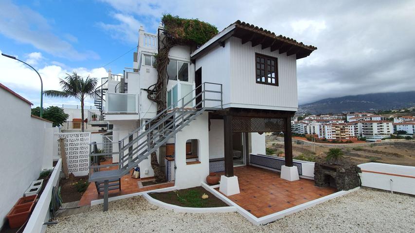 Villa En alquiler en Puerto de la Cruz photo 0