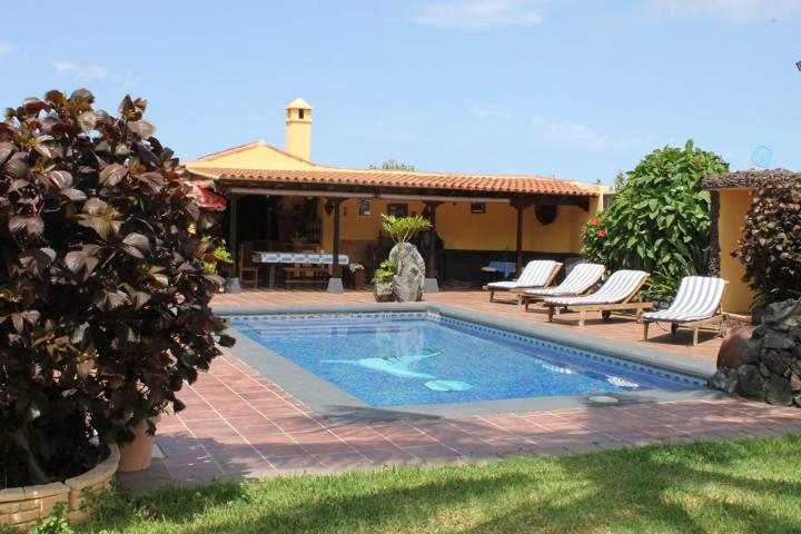 Villa En venta en Los Realejos photo 0