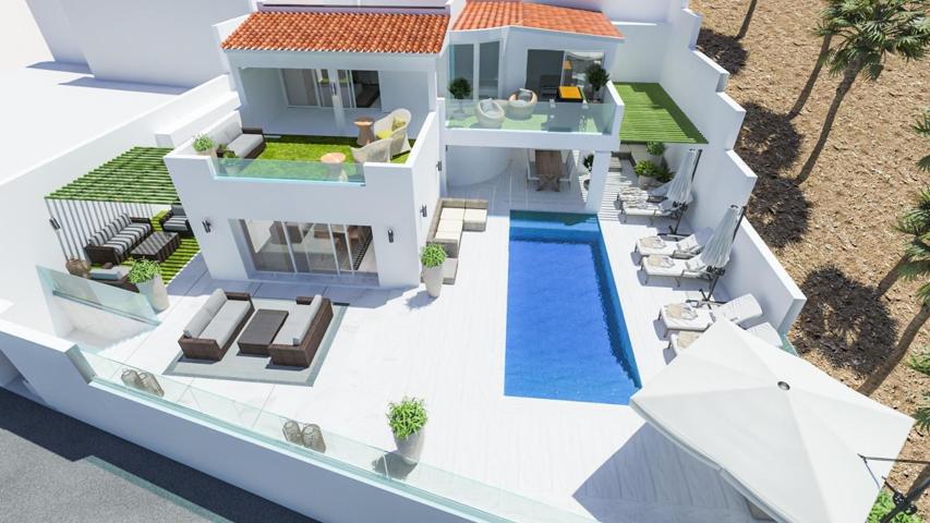 Villa En venta en Adeje photo 0