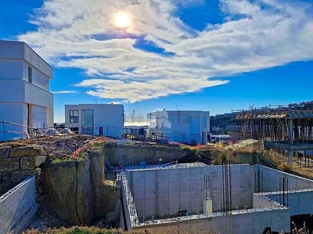 Espectacular Terreno en Venta Zona MANILVA- EL CASTILLO photo 0