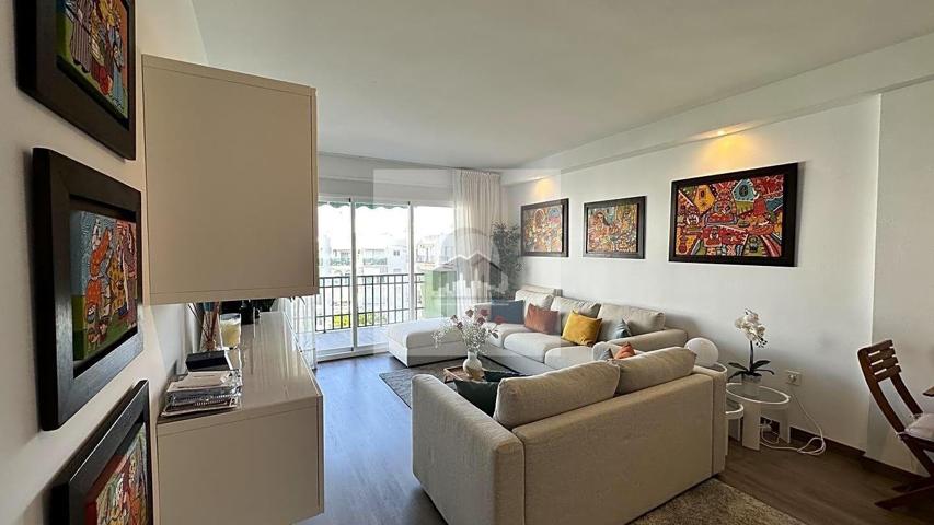 APARTAMENTO CENTRICA REFORMADO EN VENTA. photo 0