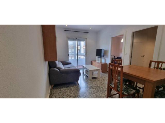 Piso en alquiler en Centro photo 0