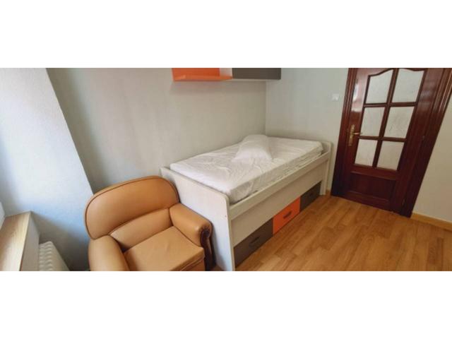 ALQUILO HABITACIONES CON GASTOS INCLUISOS. ZONA BATALLAS. photo 0