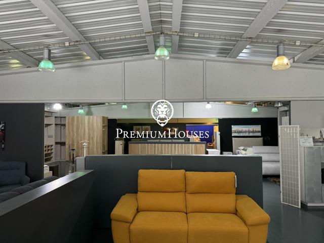 Nave industrial en Vilanoveta photo 0