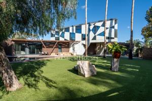 Casa moderna con gran jardín en Terramar photo 0