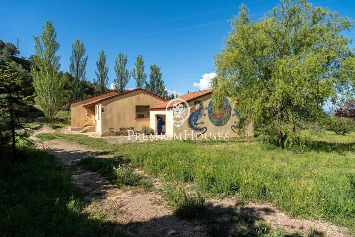 Casa con jardín y vistas en Prenafeta photo 0