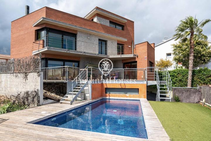 Casa moderna con vistas del mar en Santa María photo 0