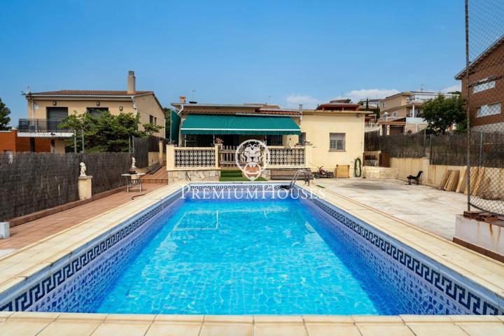 Casa independiente con vistas y piscina en Santa María photo 0