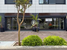Amplio Local comercial listo para entrar en La Plana de Sitges photo 0