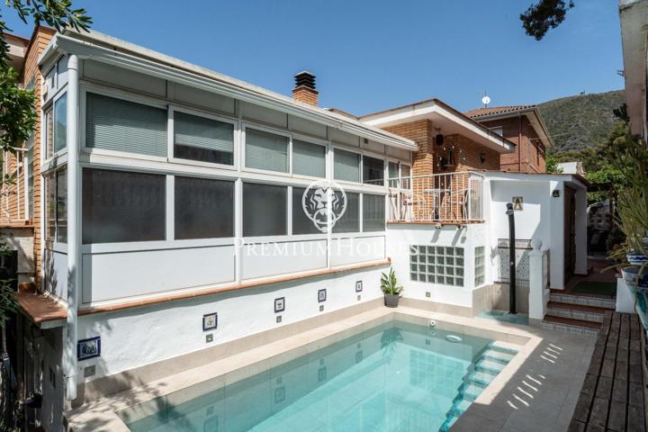Casa independiente con piscina y jardín en Bellamar photo 0