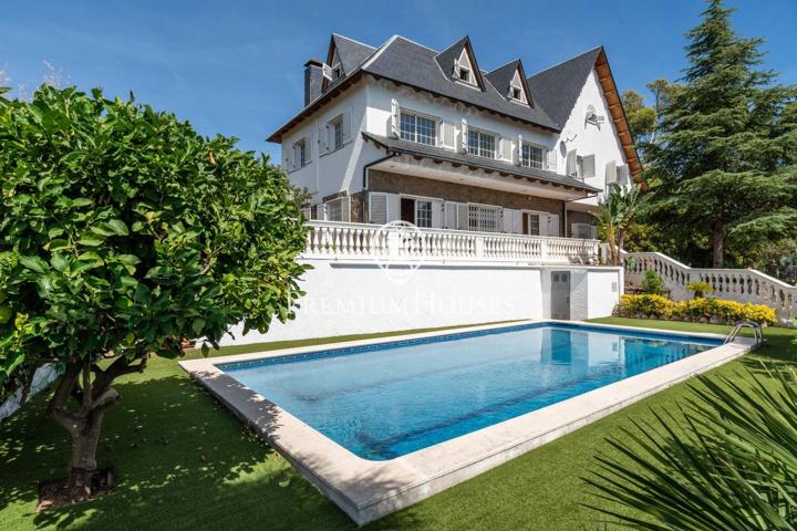 Casa independiente con jardín y vistas despejadas en Bruguers photo 0
