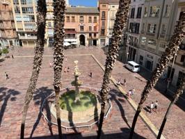 4 DORMITORIOS EN ULTIMA PLANTA EN CENTRO HISTORICO DE MALAGA. photo 0