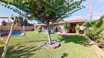 CHALET 4 DORMITORIOS EN EL PINILLO, TORREMOLINOS. photo 0