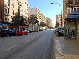 175.000 € casa de dos plantas 100 M2 zona Vialia Málaga a reformar photo 0