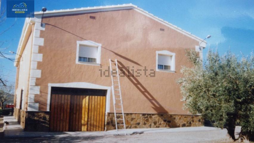 Casa con mucho terreno en Cocentaina - Alqueries de Benifloret photo 0