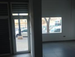 ALQUILER LOCAL COMERCIAL ZONA NORTE-Av Tirant Lo Blanc photo 0