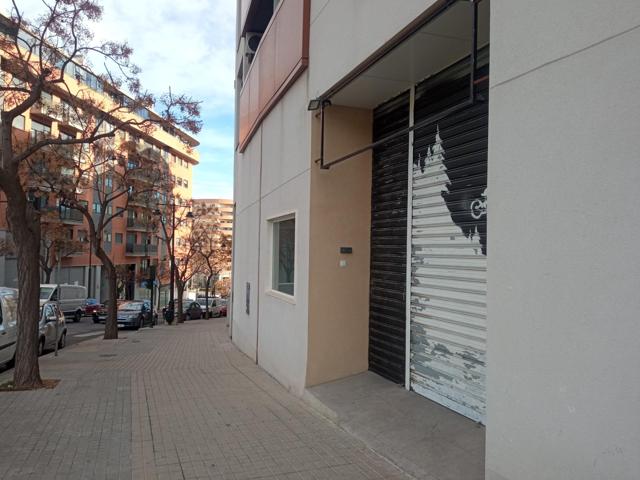 ALQUILER LOCAL COMERCIAL ZONA NORTE-Av Tirant Lo Blanc photo 0