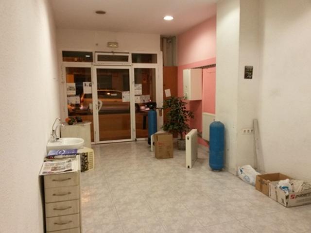 Local en venta Alcoy - Calle Entenza photo 0