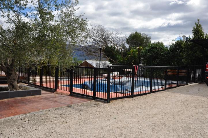 Chalet independiente en venta en camino Alqueries de Benifloret (Cocentaina) photo 0