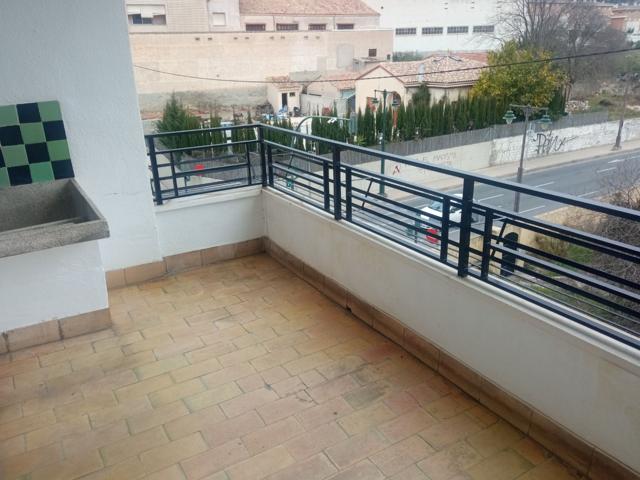 Piso en alquiler Alcoy - Calle Entenza, al lado del puente de la Vaguada photo 0
