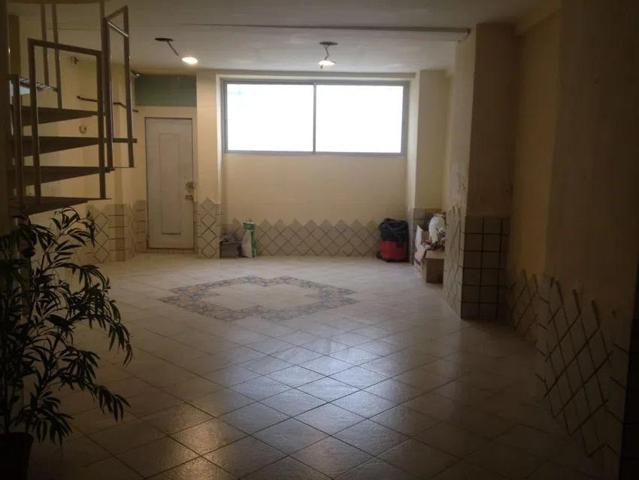 ALQUILER DE LOCAL EN ENSANCHE-Calle Entenza photo 0